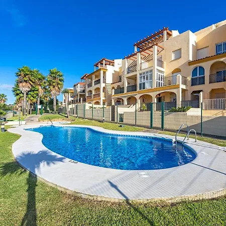 Views, Pool & Office - Optic Fibre タリファ